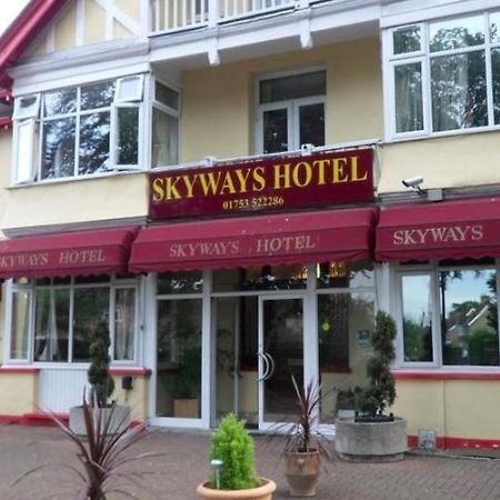 Skyways Hotel Slough Eksteriør billede